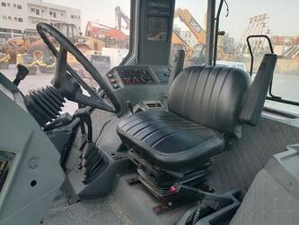 2000-massey-ferguson-3080-47112180