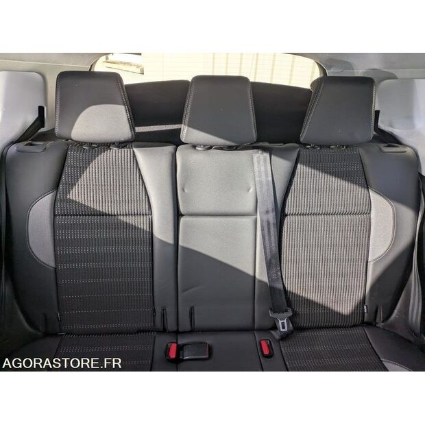 2017 Peugeot 2008-47127007