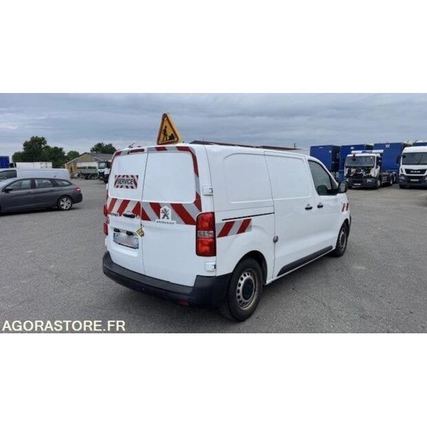 2022 Peugeot Expert-47127198