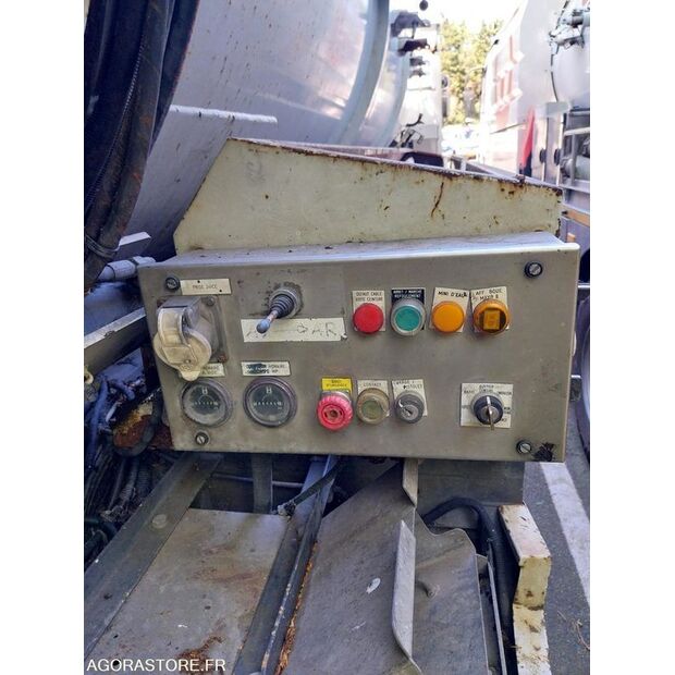 2002 Renault Kerax-47127278
