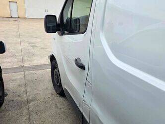 2019-renault-trafic-1451914-47127629