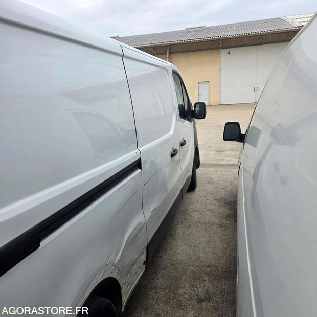2019 Renault Trafic-47127633