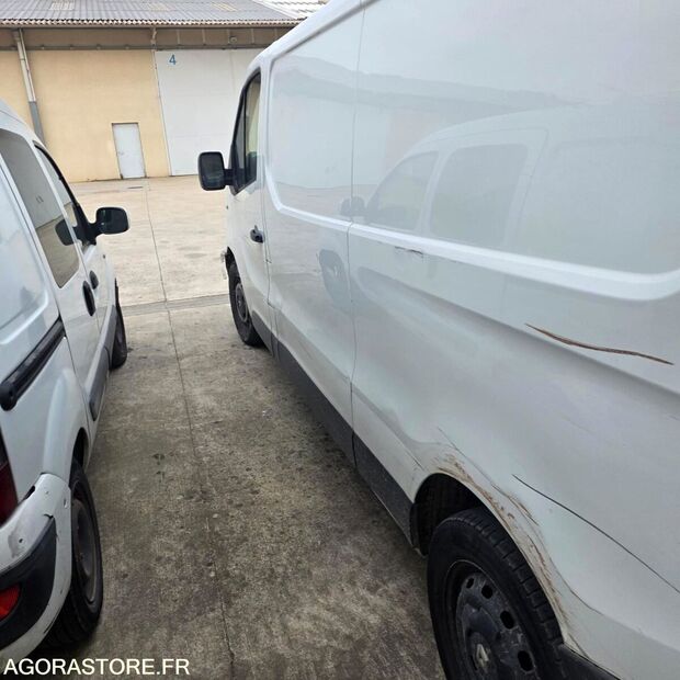 2019 Renault Trafic-47127638