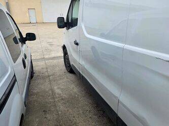 2019-renault-trafic-1451914-47127639
