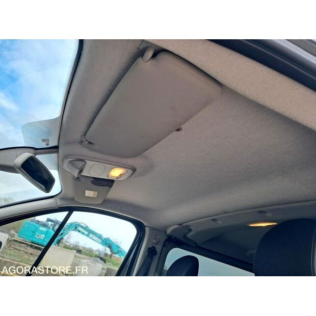 2017 أوبل Vivaro-47127761