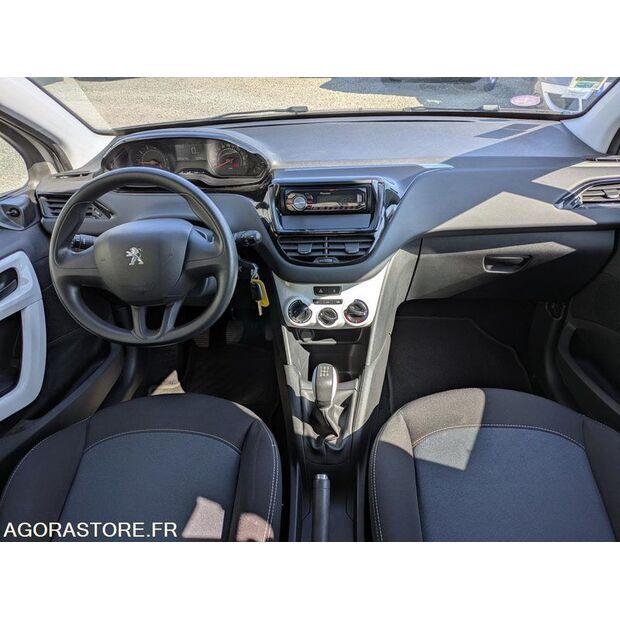 2014 Peugeot 208-47127822