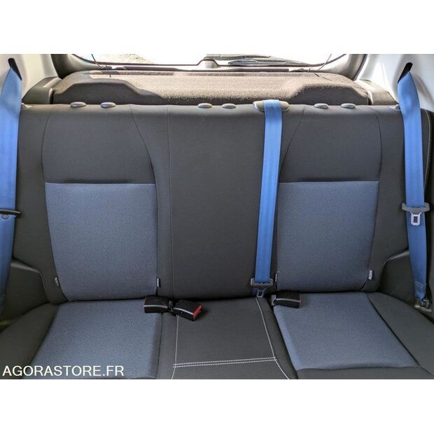 2014 Peugeot 208-47127829