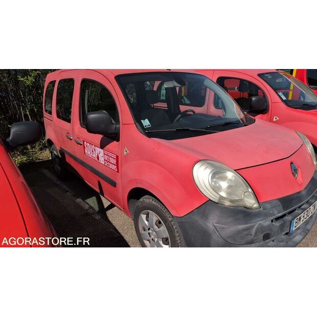 2011 رينو Kangoo-47128036
