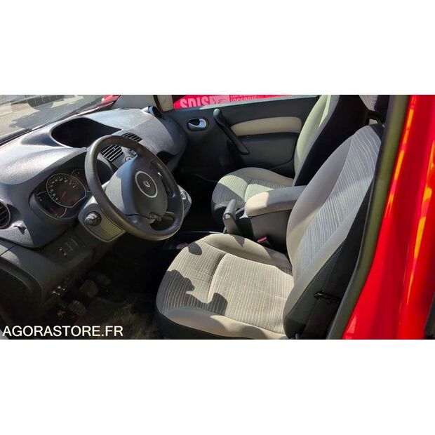 2011 رينو Kangoo-47128039