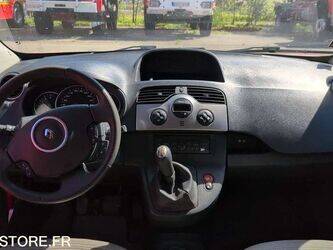 2011-renault-kangoo-1451549-47128040