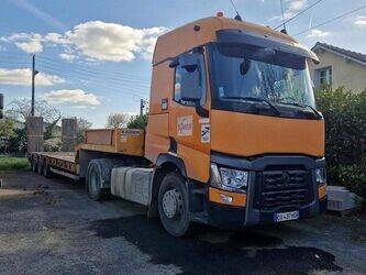 2015-renault-magnum-47128312