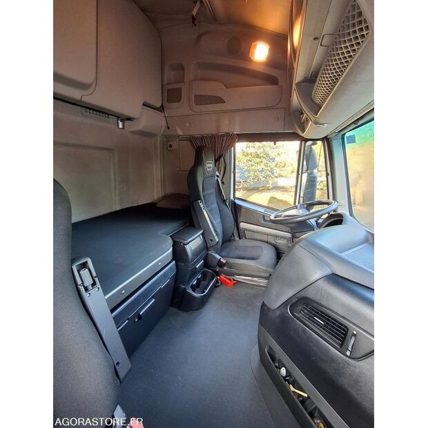 2018 Iveco 440S42-47128326