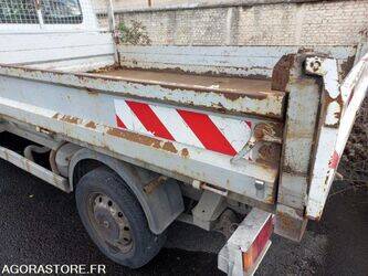 2009-renault-master-1451698-47128610