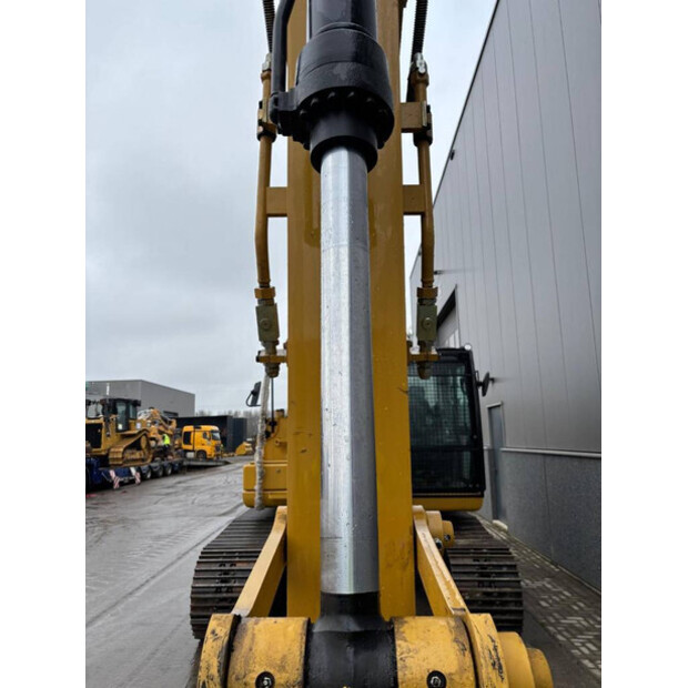2026 Caterpillar 323D3-47129060