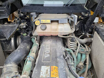 2015-volvo-a30g-1449176-47129095