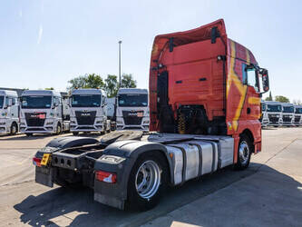 2015-man-tgx-18-440-1451933-47129275