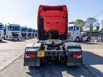2015-man-tgx-18-440-1451933-47129276