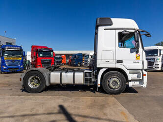 2013-mercedes-benz-actros-1844-ls-1451934-47129303