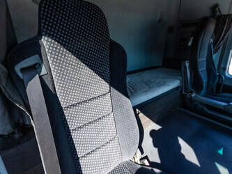 2013-mercedes-benz-actros-1844-ls-1451934-47129319