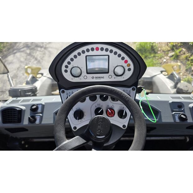 2016 BOMAG BW151AD-5-47129389
