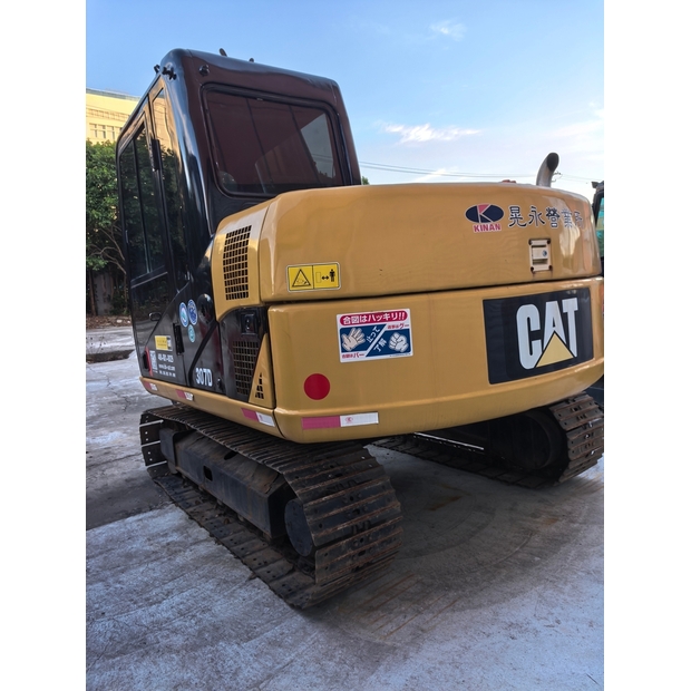 2024 كاتربيلر 307D-47129500