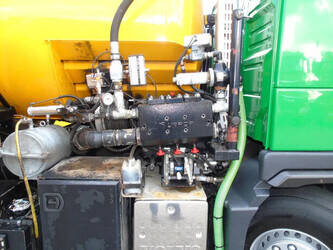 2011-volvo-fmx-420-1428741-47130563