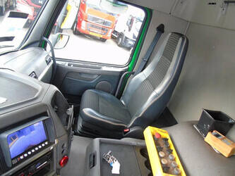 2011-volvo-fmx-420-1428741-47130570