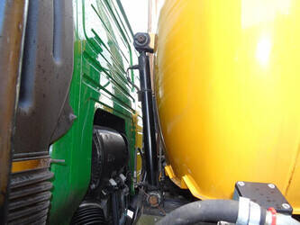 2011-volvo-fmx-420-1428741-47130580