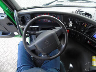 2011-volvo-fmx-420-1428741-47130589