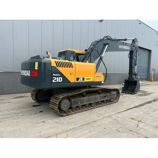 2025 Hyundai R210LC-3-47131011