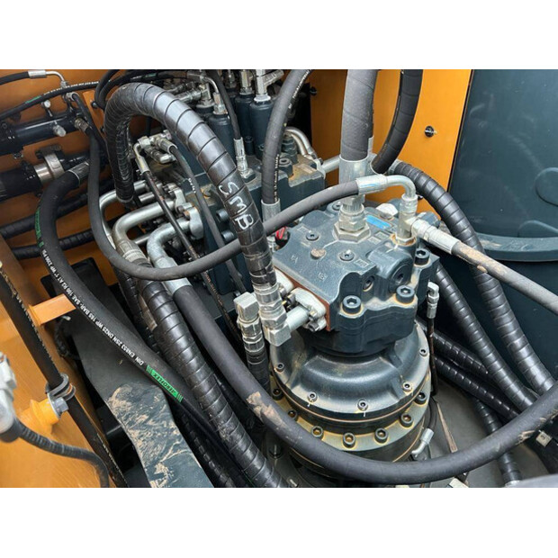 2025 Hyundai R210LC-3-47131032