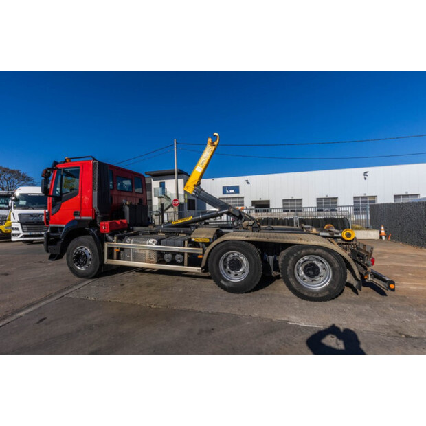 2018 Iveco 420X-47131205