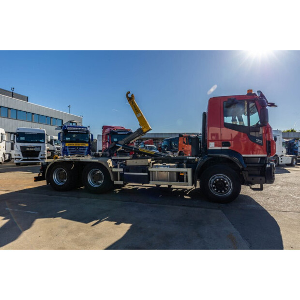 2018 Iveco 420X-47131206
