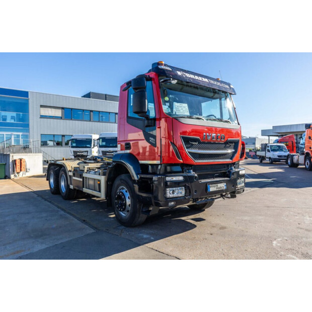 2018 Iveco 420X-47131214
