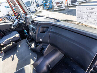 2018-iveco-420x-47131222