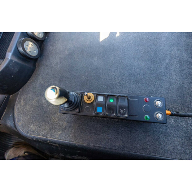 2018 Iveco 420X-47131225