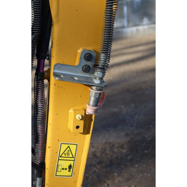 Caterpillar 301.8-47131400
