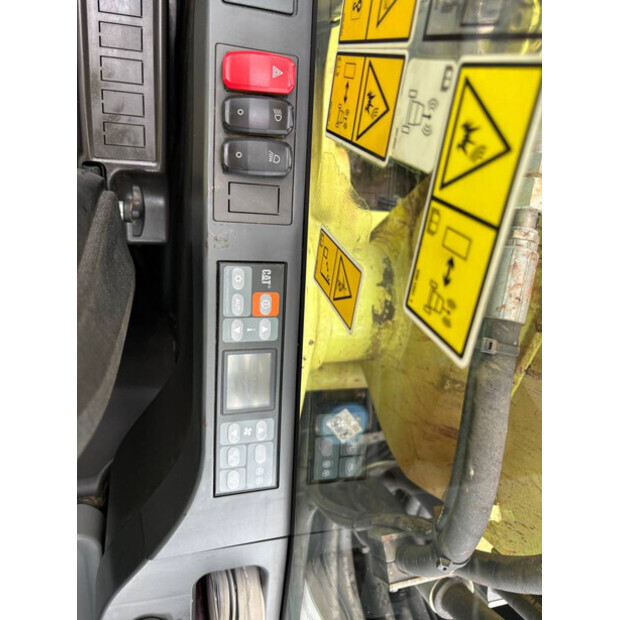 2015 Caterpillar M320F-47131441