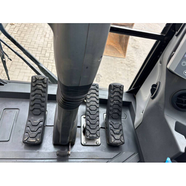 2015 Caterpillar M320F-47131447