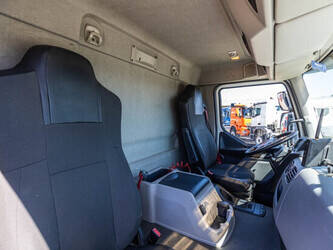 2017-renault-d19-320-wide-euro6-47131627