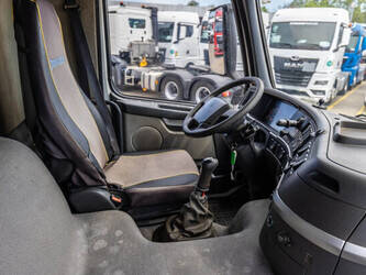 2005-volvo-fm12-380-1452017-47131672