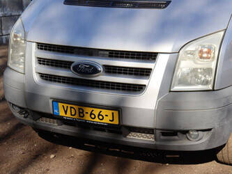 2011-ford-transit-1452020-47131770