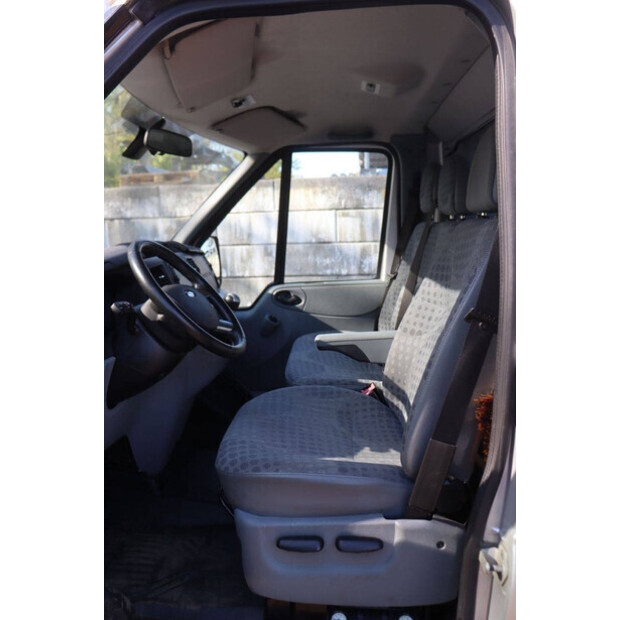2011 Ford TRANSIT-47131796