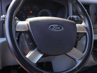 2011-ford-transit-1452020-47131803