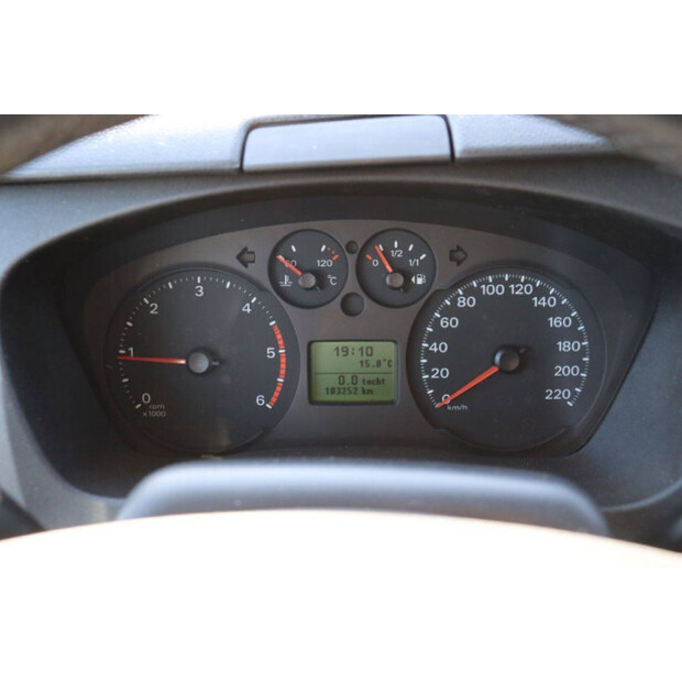 2011 Ford TRANSIT-47131812