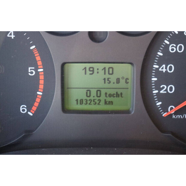 2011 Ford TRANSIT-47131813