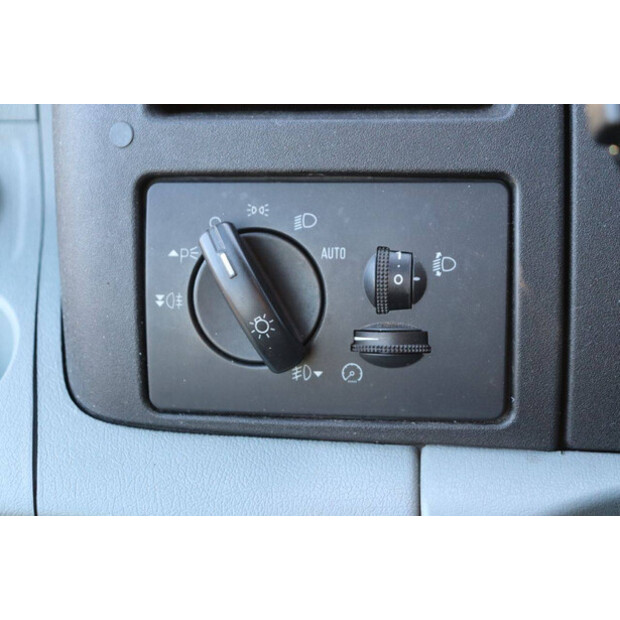 2011 Ford TRANSIT-47131814