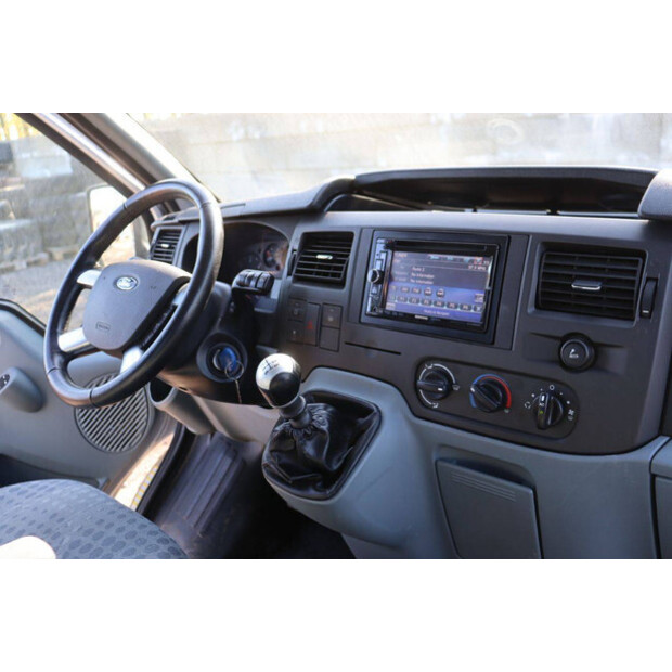 2011 Ford TRANSIT-47131817