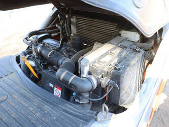 2013-still-rx70-18-1452027-47131970