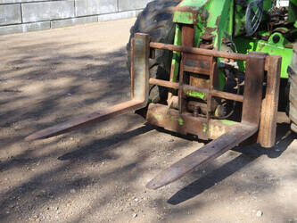 2011-merlo-p41-7-47132012